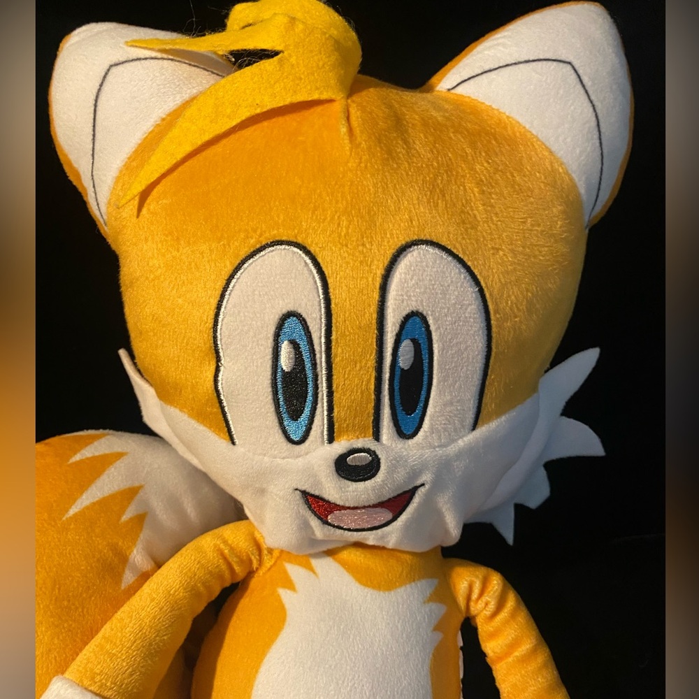 Rare HTF Sonic the Hedgehog Tails 20” plush stuffed animal T30